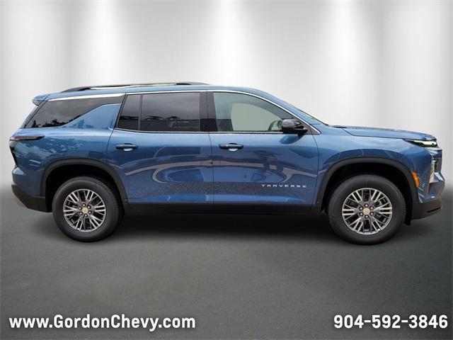 new 2025 Chevrolet Traverse car, priced at $42,695