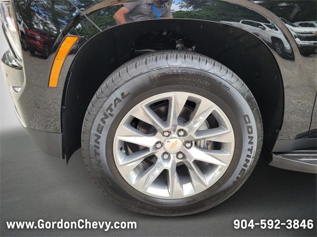 new 2025 Chevrolet Suburban car, priced at $74,710