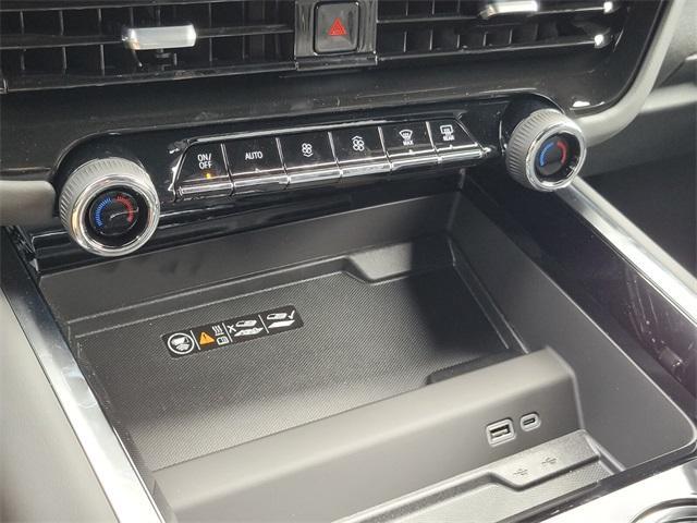 new 2025 Chevrolet Suburban car, priced at $74,710