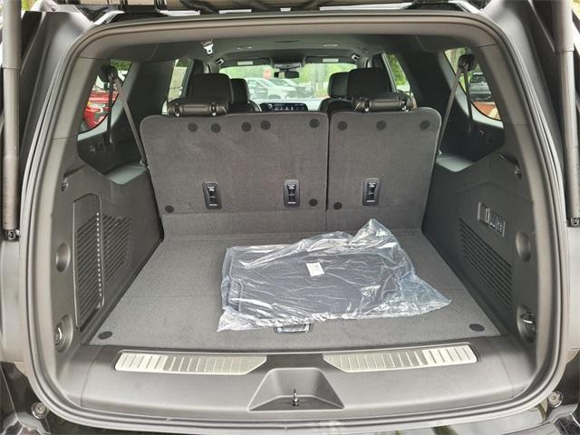 new 2025 Chevrolet Suburban car, priced at $74,710