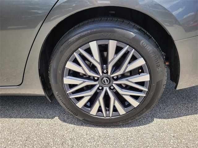 used 2023 Nissan Altima car, priced at $20,800