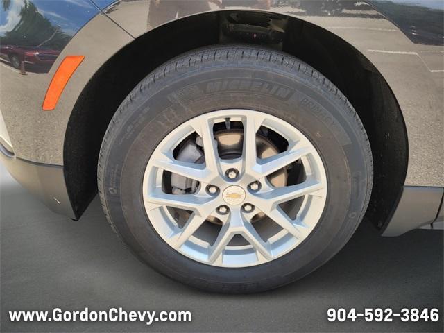 used 2023 Chevrolet Equinox car, priced at $22,300