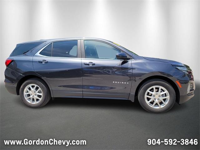 used 2023 Chevrolet Equinox car, priced at $22,300