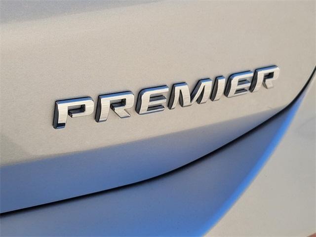 used 2021 Chevrolet Equinox car, priced at $23,981