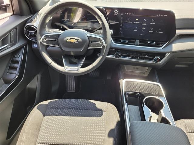 new 2025 Chevrolet Equinox car, priced at $27,495