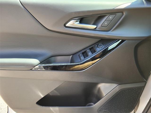 new 2025 Chevrolet Equinox car, priced at $27,495