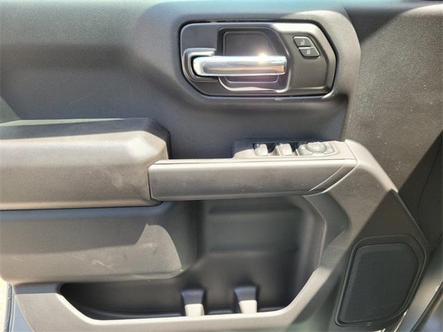 new 2025 Chevrolet Silverado 1500 car, priced at $40,541
