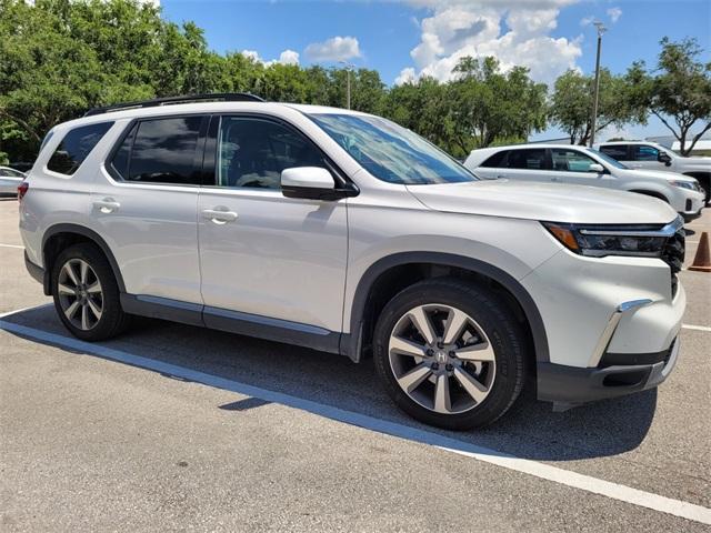 used 2024 Honda Pilot car, priced at $40,800