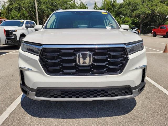 used 2024 Honda Pilot car, priced at $40,800