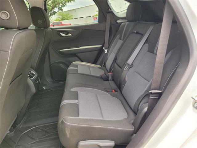 new 2025 Chevrolet Blazer car, priced at $33,838