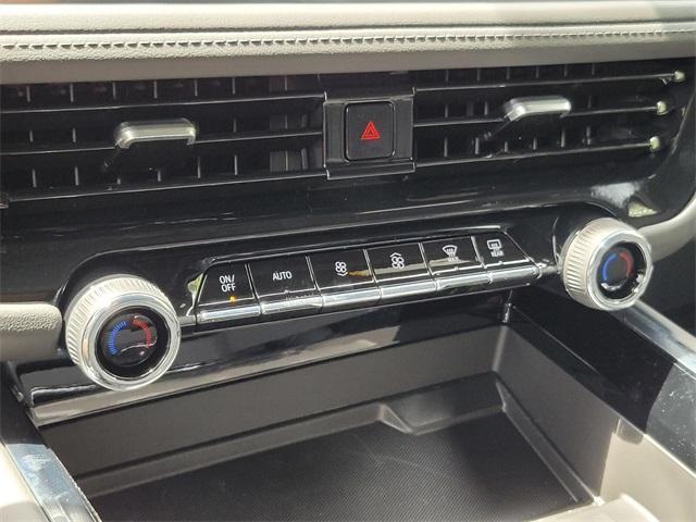 new 2025 Chevrolet Tahoe car, priced at $58,369