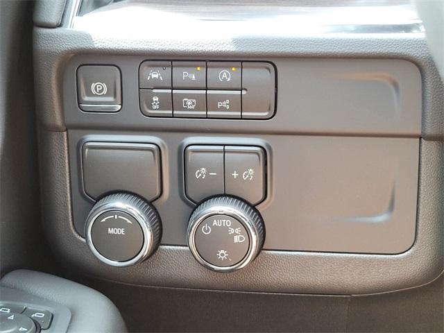 new 2025 Chevrolet Tahoe car, priced at $58,369