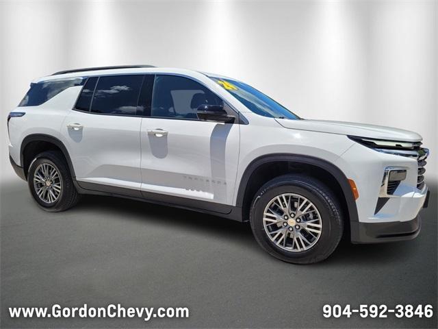 used 2024 Chevrolet Traverse car, priced at $39,700