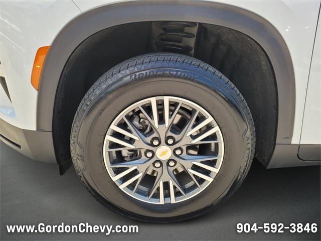 used 2024 Chevrolet Traverse car, priced at $39,700