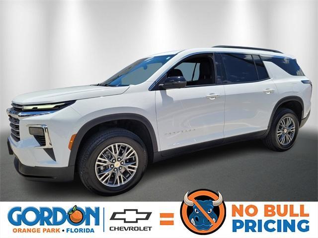 used 2024 Chevrolet Traverse car, priced at $39,900