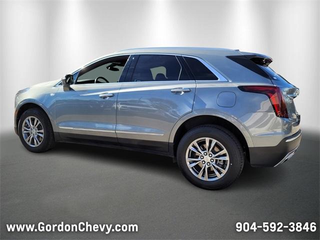 used 2023 Cadillac XT5 car, priced at $30,950