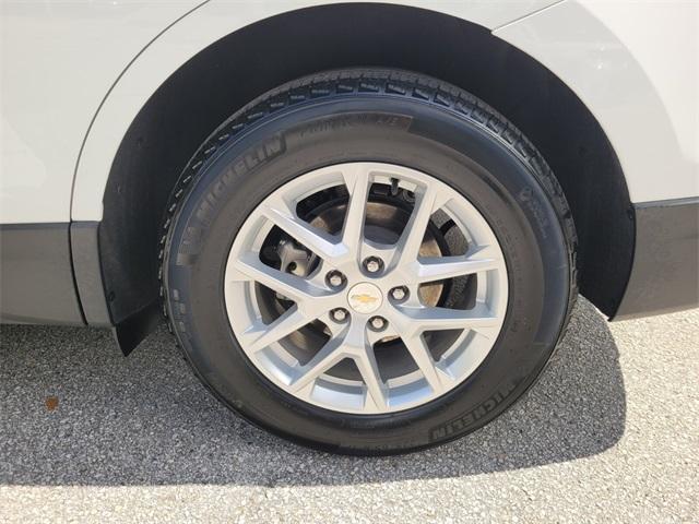 used 2023 Chevrolet Equinox car, priced at $21,300