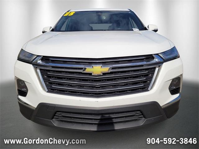 used 2023 Chevrolet Traverse car, priced at $29,400