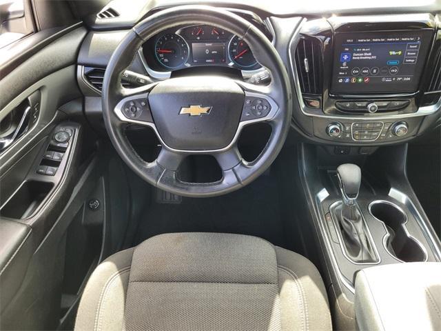 used 2023 Chevrolet Traverse car, priced at $29,400