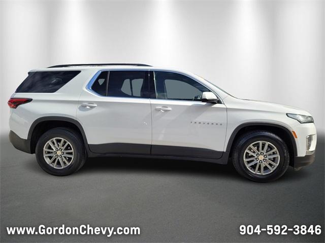 used 2023 Chevrolet Traverse car, priced at $29,400