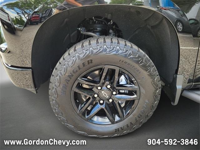 new 2025 Chevrolet Silverado 1500 car, priced at $52,435