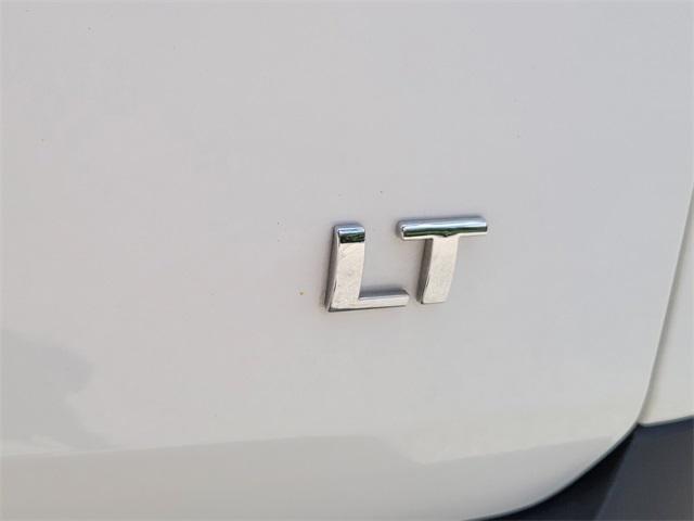 used 2023 Chevrolet Traverse car, priced at $31,800