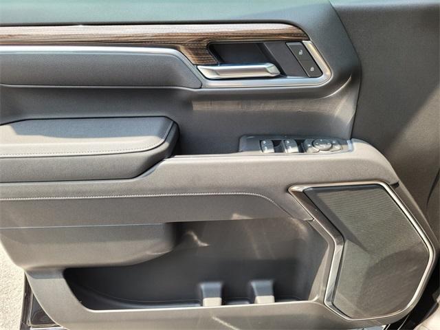 new 2025 Chevrolet Silverado 1500 car, priced at $54,568