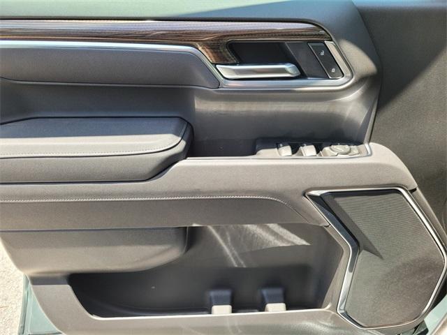 new 2025 Chevrolet Silverado 1500 car, priced at $47,986