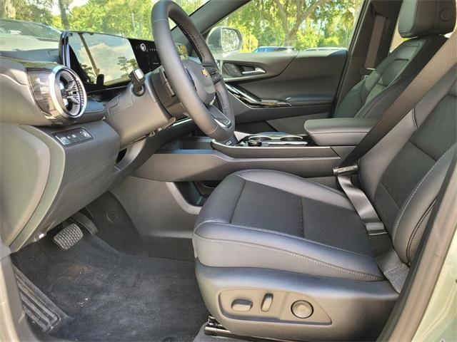 new 2026 Chevrolet Equinox car, priced at $30,443