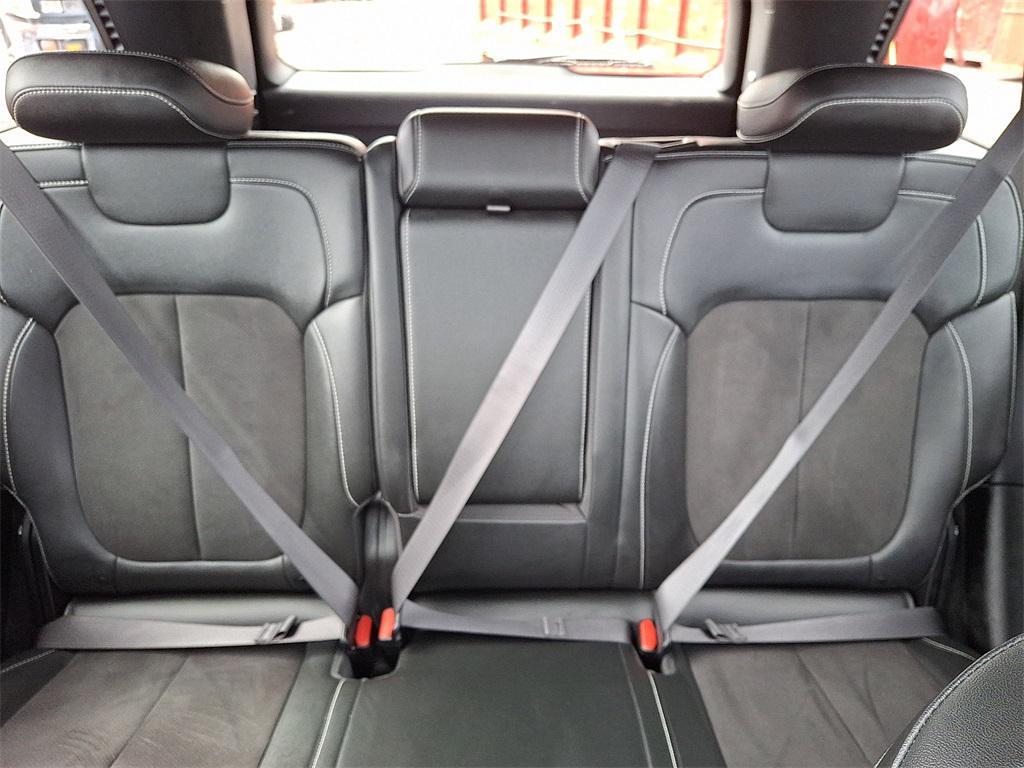 used 2023 Jeep Grand Cherokee car, priced at $29,195