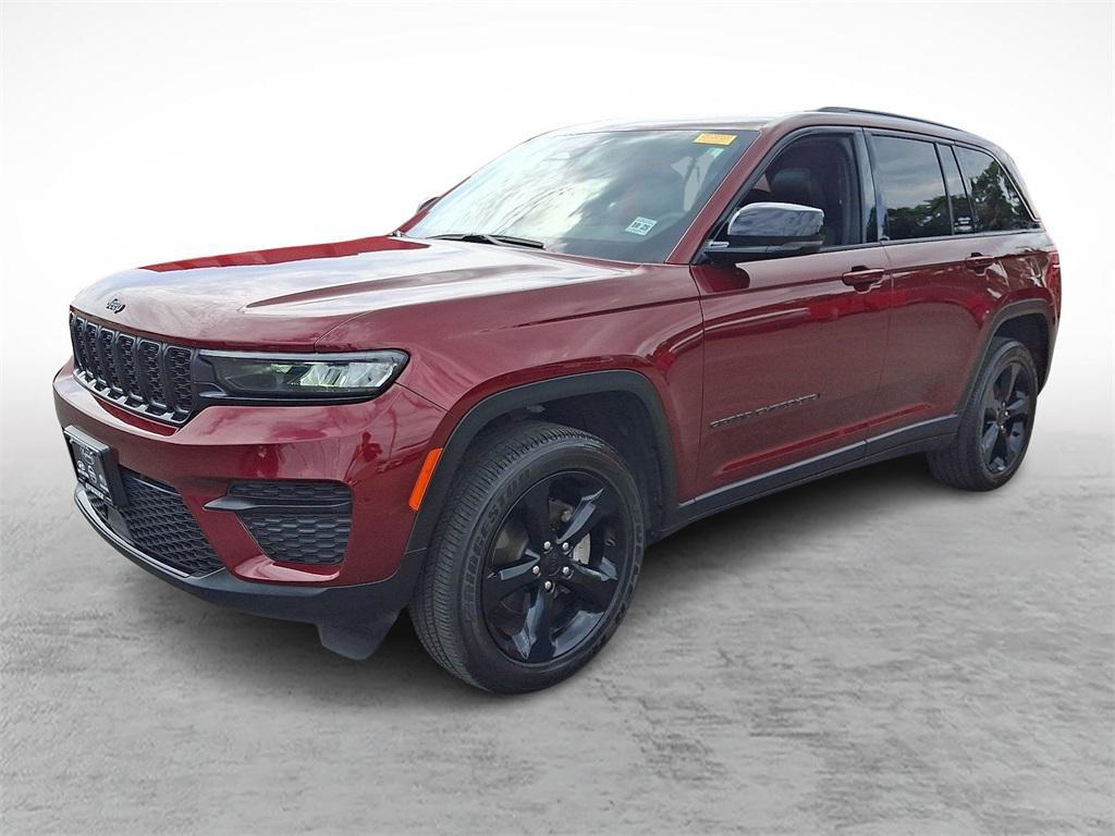 used 2023 Jeep Grand Cherokee car, priced at $29,195