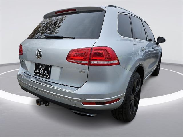 used 2017 Volkswagen Touareg car, priced at $17,229