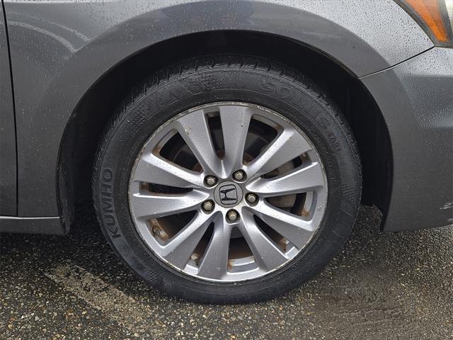 used 2011 Honda Accord car, priced at $10,327