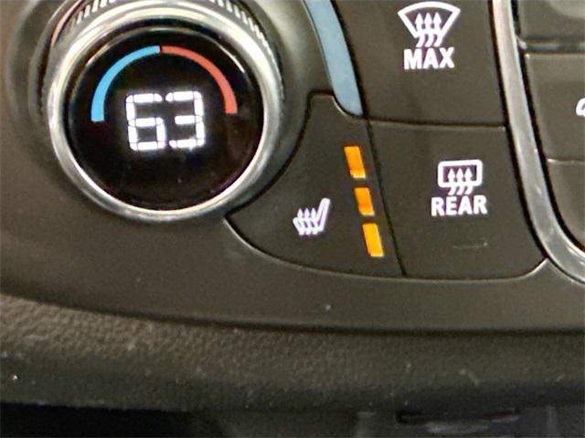 used 2022 Chevrolet Traverse car, priced at $31,000