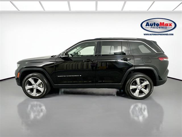 used 2022 Jeep Grand Cherokee car, priced at $33,500