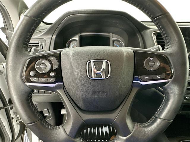 used 2021 Honda Pilot car, priced at $28,000