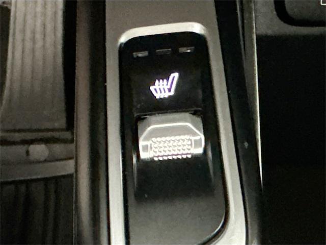 used 2022 Kia Sorento car, priced at $30,500
