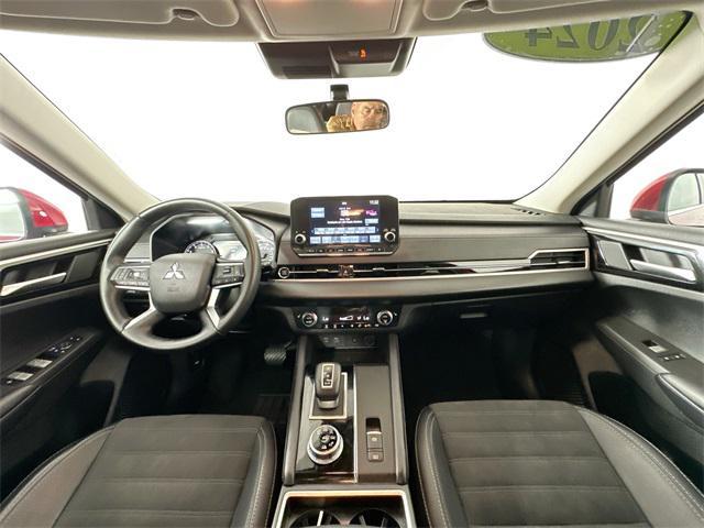 used 2024 Mitsubishi Outlander car, priced at $27,000