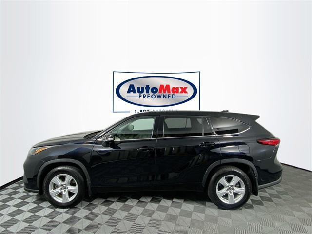 used 2020 Toyota Highlander car, priced at $28,500