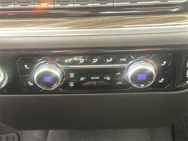 used 2023 GMC Sierra 1500 car, priced at $40,000