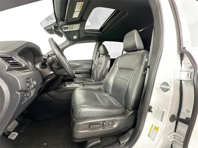 used 2022 Honda Passport car, priced at $29,500