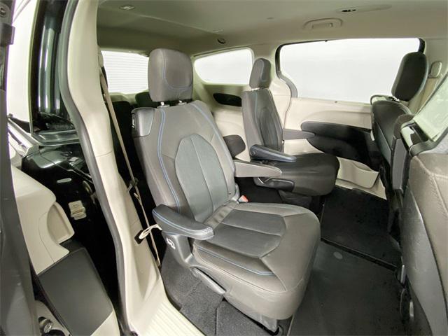 used 2021 Chrysler Pacifica car, priced at $26,500