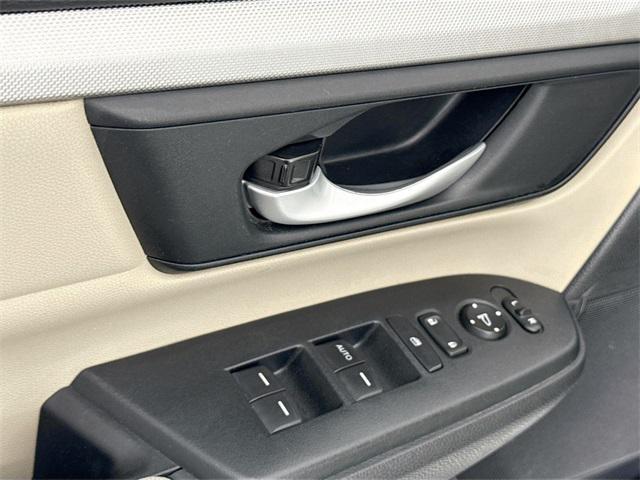used 2018 Honda CR-V car, priced at $17,500