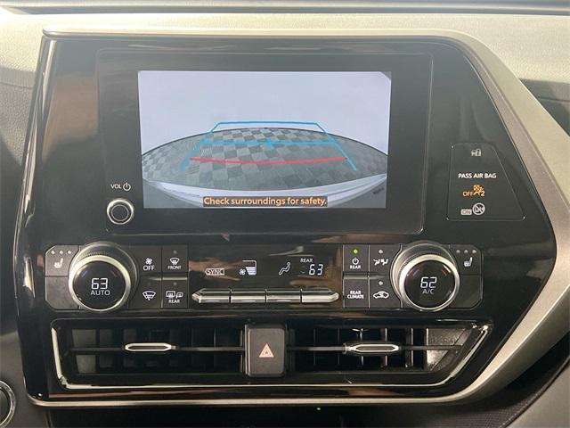 used 2023 Toyota Highlander Hybrid car, priced at $36,000