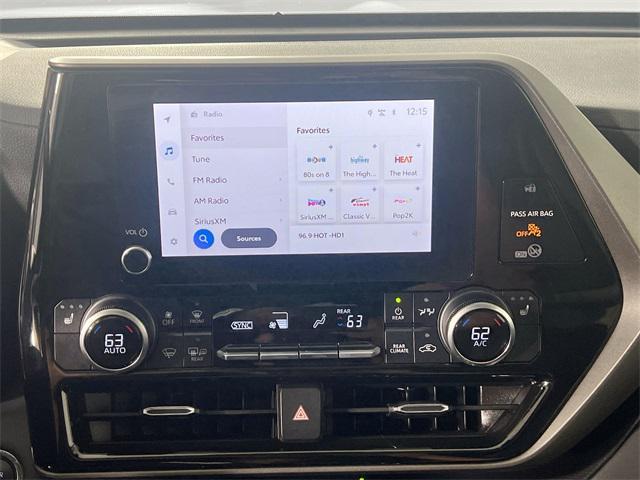 used 2023 Toyota Highlander Hybrid car, priced at $36,000