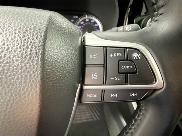 used 2023 Toyota Highlander car, priced at $33,599
