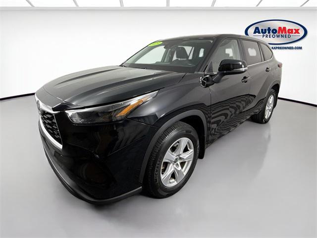 used 2023 Toyota Highlander car, priced at $33,599