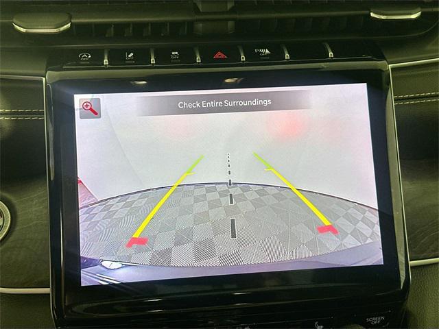 used 2022 Jeep Grand Cherokee car, priced at $32,000