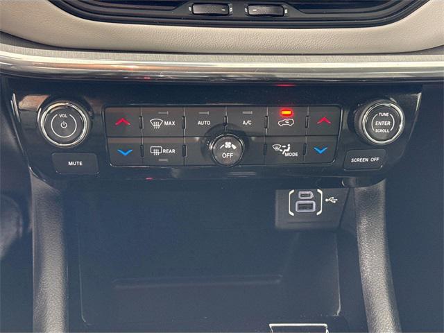 used 2024 Jeep Compass car, priced at $25,000
