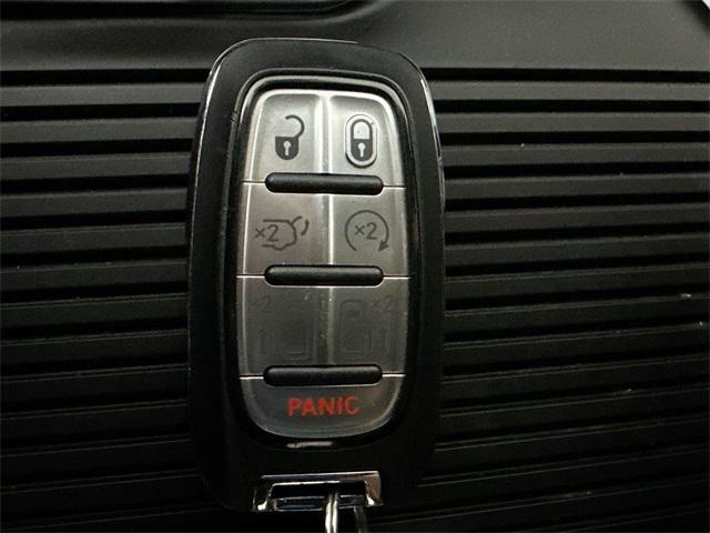 used 2021 Chrysler Pacifica Hybrid car, priced at $29,500